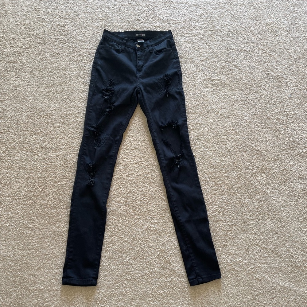 Black Ripped Skinny Jeans